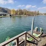 Au Fil De L Eau