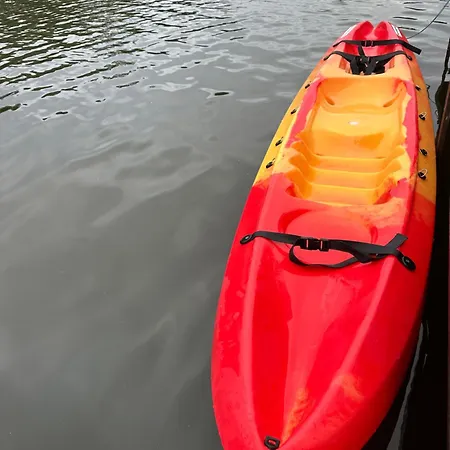 Au Fil De L Eau بيت للعطل